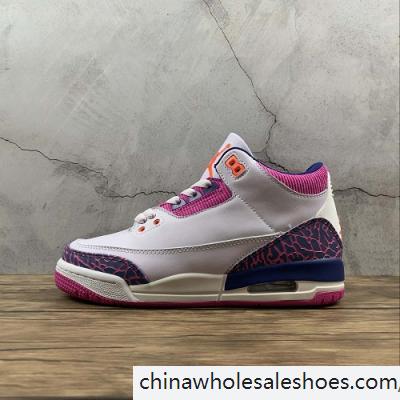 ​ Air Jordan 3 RETRO