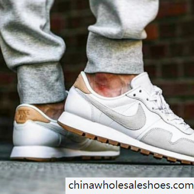 nike air pegasus 83 premium