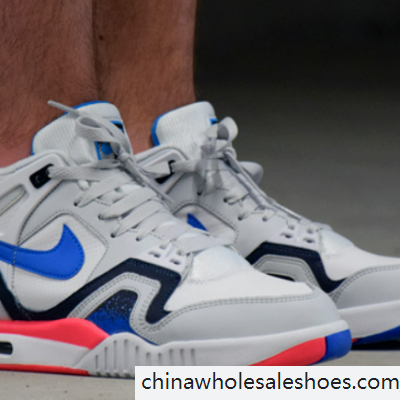 nike air tech challenge