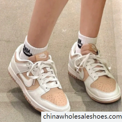 dunks beige