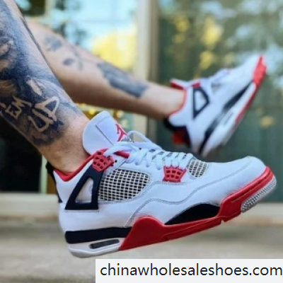 nike jordan 4s