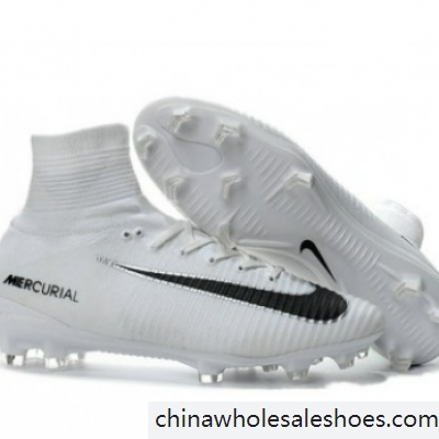 white nike cleats